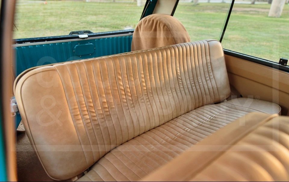 1976 Land Rover Range Rover Classic - Image 10 of 16