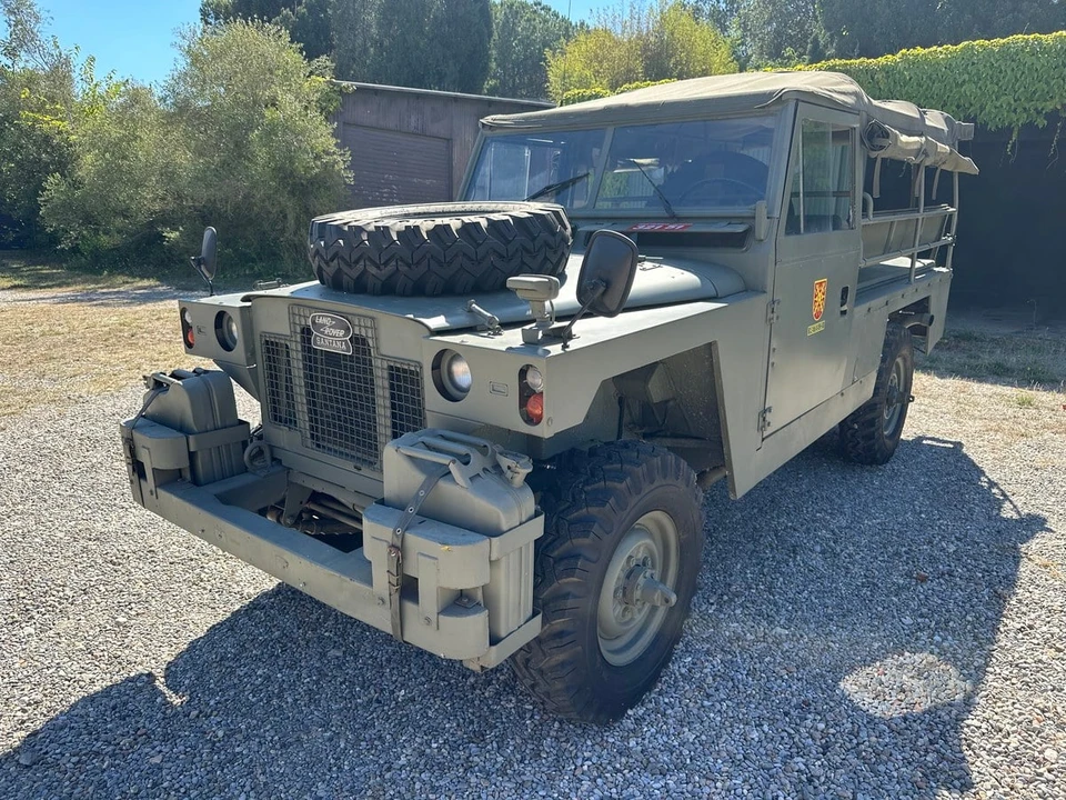 1976 Land Rover Series III 109 - Image 4 of 30