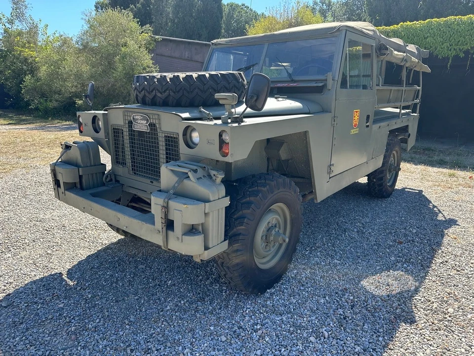 1976 Land Rover Series III 109 - Image 5 of 30
