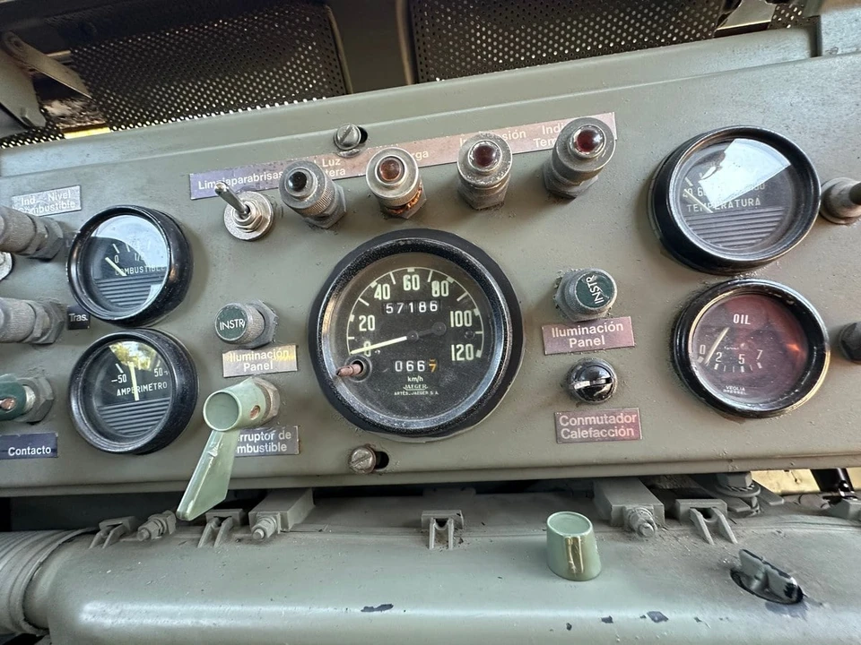 1976 Land Rover Series III 109 - Image 26 of 30