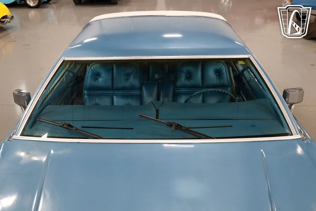 1976 Lincoln Continental 5th Gen - Image 8 of 12
