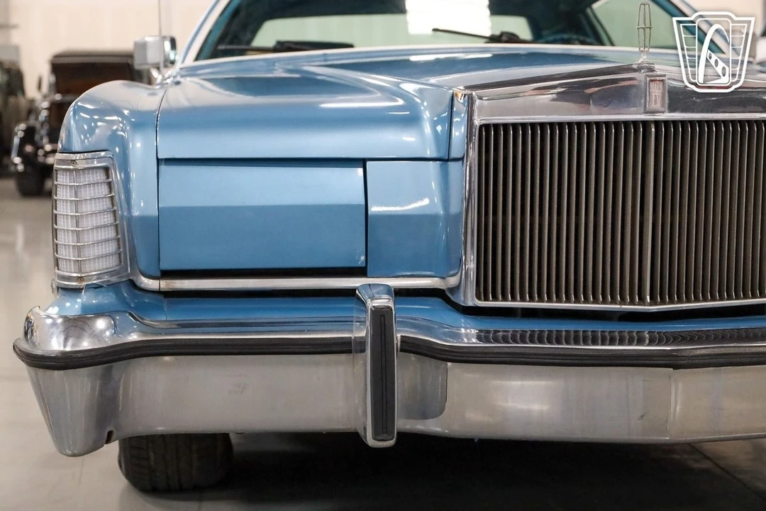 1976 Lincoln Continental 5th Gen - Image 10 of 12