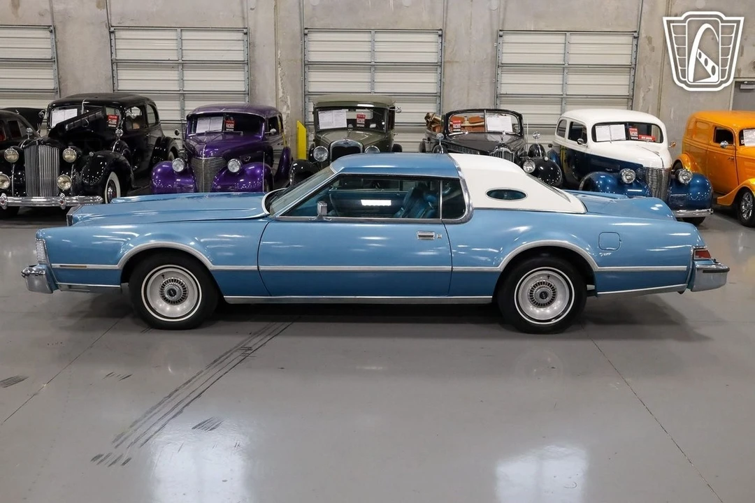 1976 Lincoln Continental 5th Gen - Image 12 of 12