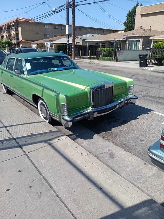 1976 Lincoln Continental 5th Gen - Image 2 of 20