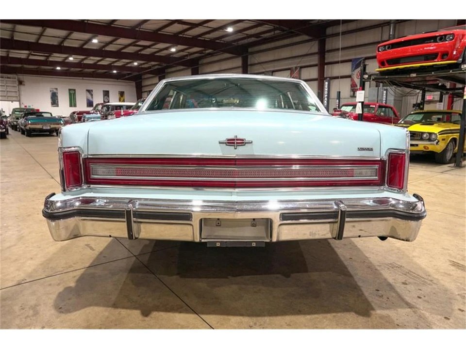 1976 Lincoln Continental 5th Gen - Image 7 of 31