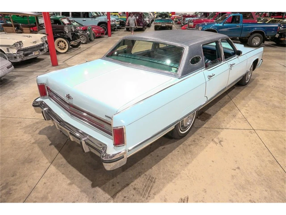 1976 Lincoln Continental 5th Gen - Image 17 of 31