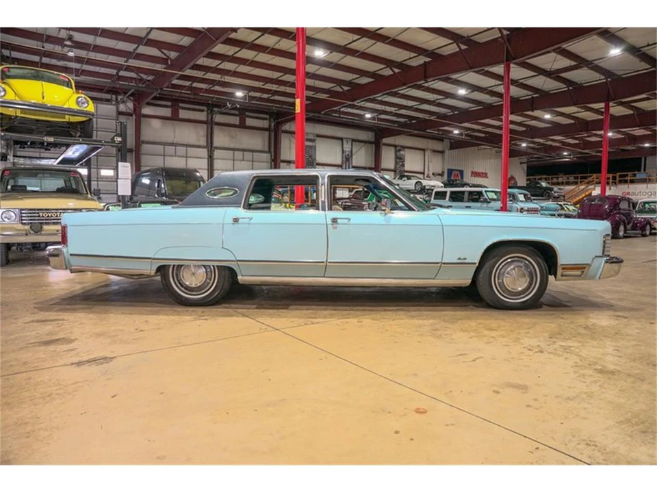 1976 Lincoln Continental 5th Gen - Image 10 of 31