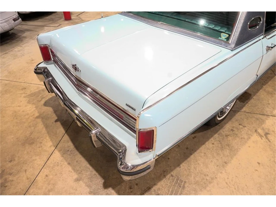 1976 Lincoln Continental 5th Gen - Image 20 of 31