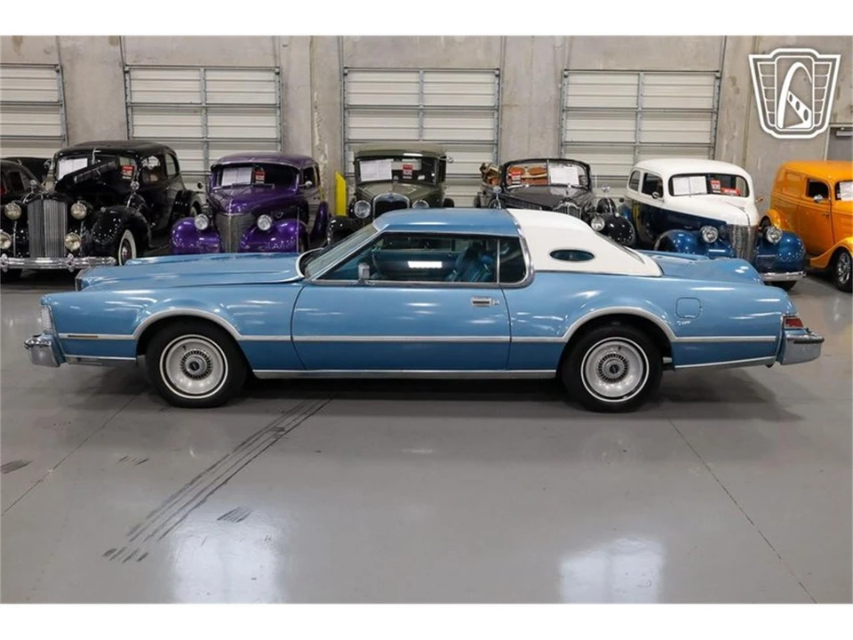 1976 Lincoln Continental 5th Gen - Image 10 of 31
