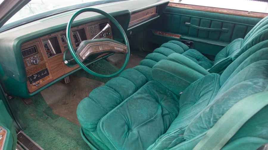 1976 Lincoln Continental 5th Gen - Image 4 of 12