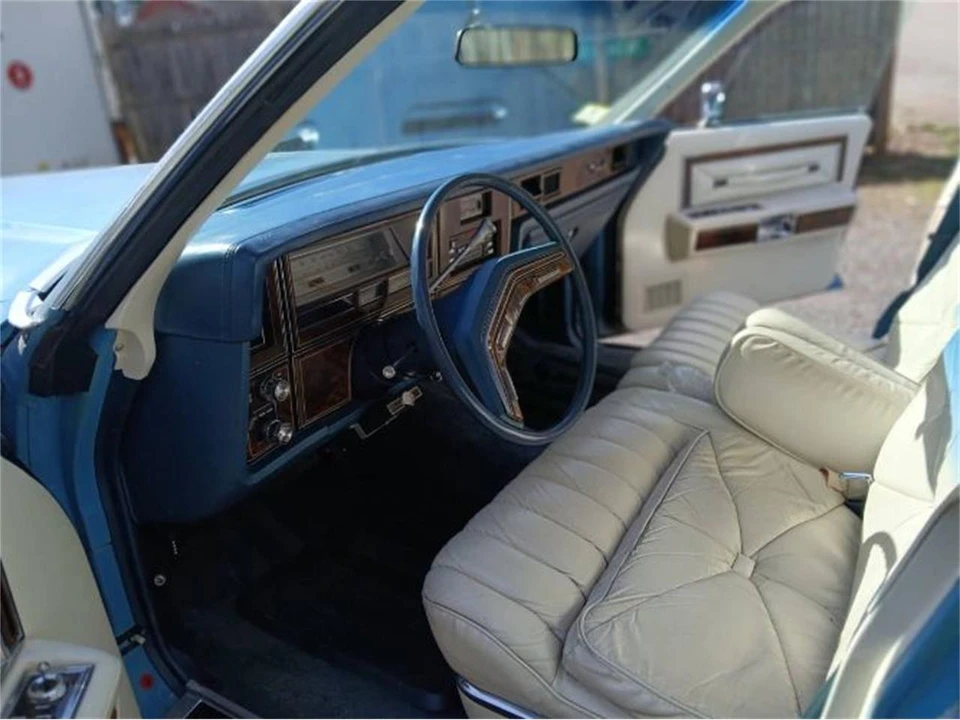 1976 Lincoln Continental 5th Gen - Image 3 of 8