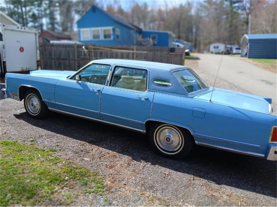 1976 Lincoln Continental 5th Gen - Image 4 of 8
