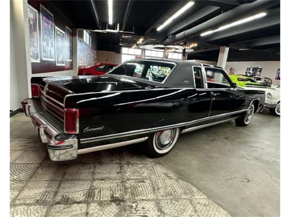 1976 Lincoln Continental 5th Gen - Image 2 of 29