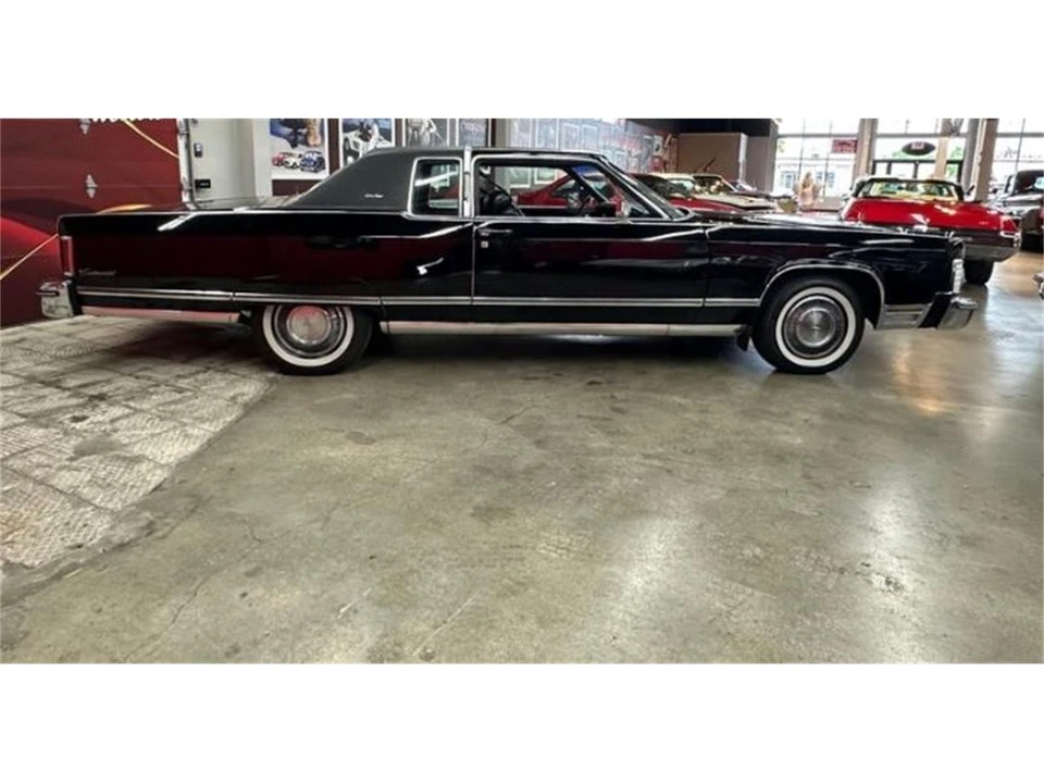 1976 Lincoln Continental 5th Gen - Image 3 of 29