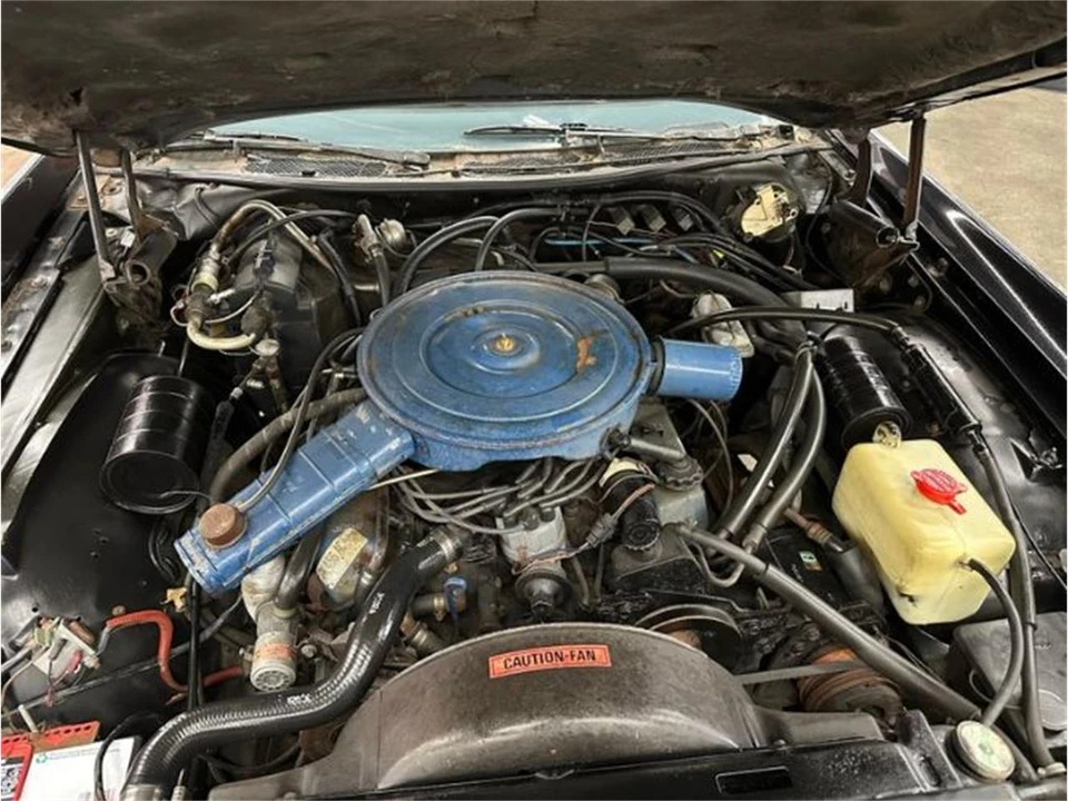 1976 Lincoln Continental 5th Gen - Image 16 of 29