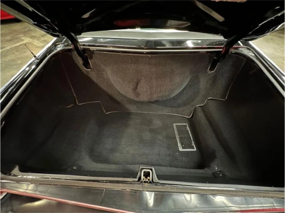 1976 Lincoln Continental 5th Gen - Image 18 of 29
