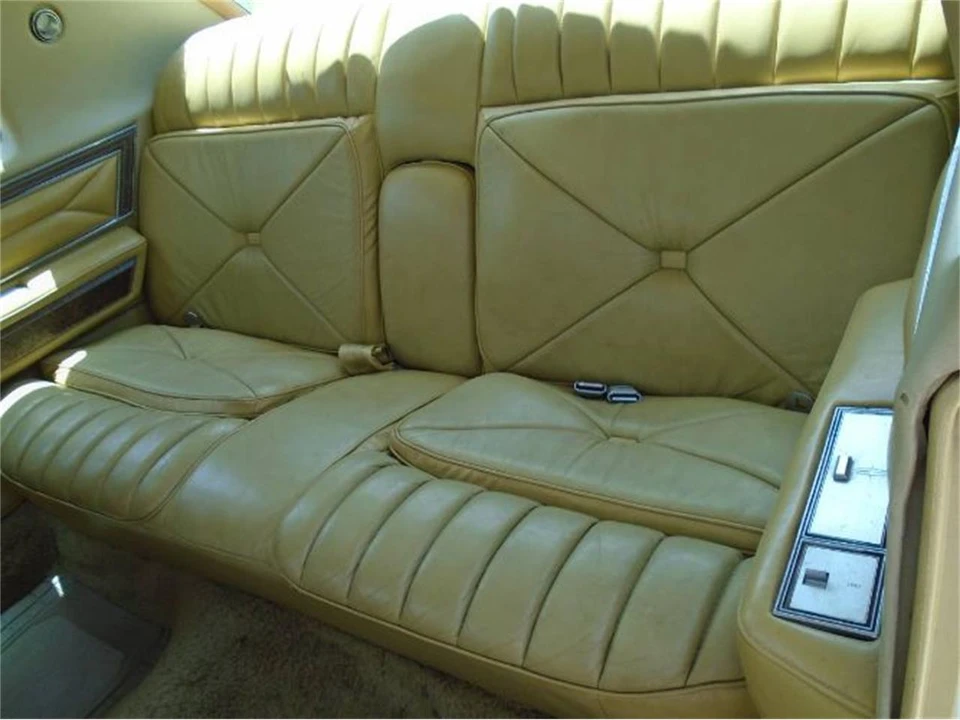 1976 Lincoln Continental 5th Gen - Image 10 of 25