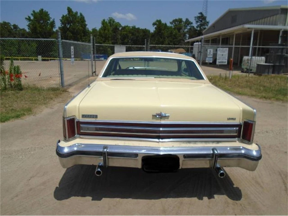 1976 Lincoln Continental 5th Gen - Image 23 of 25
