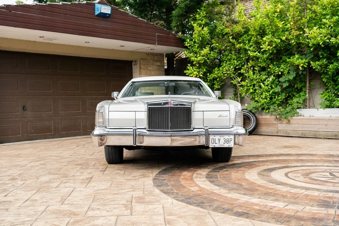 1976 Lincoln Continental 5th Gen - Image 15 of 30
