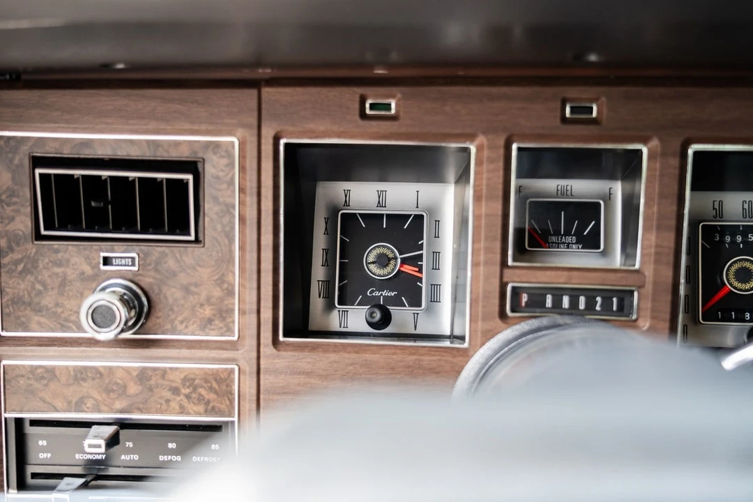 1976 Lincoln Continental 5th Gen - Image 29 of 30