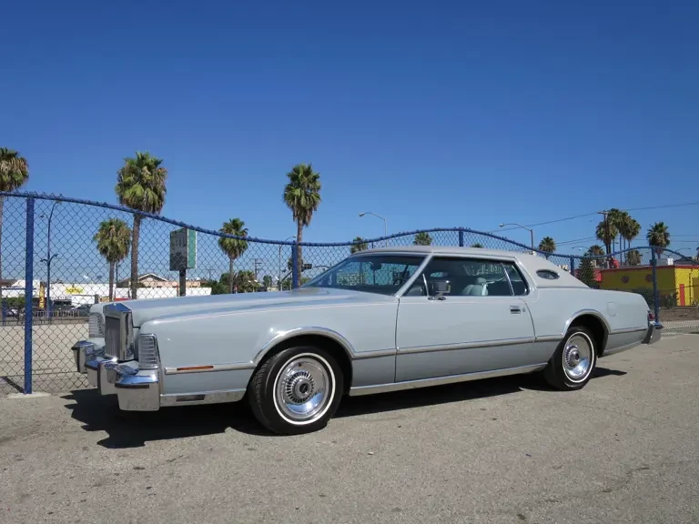 1976 Lincoln Continental 5th Gen - Image 2 of 2