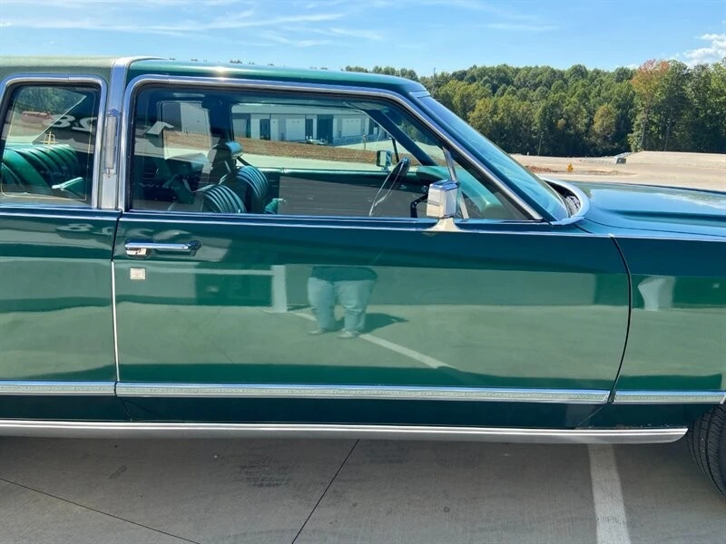 1976 Lincoln Continental 5th Gen - Image 16 of 31