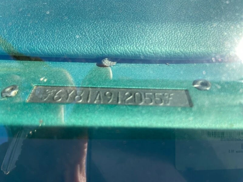 1976 Lincoln Continental 5th Gen - Image 9 of 31