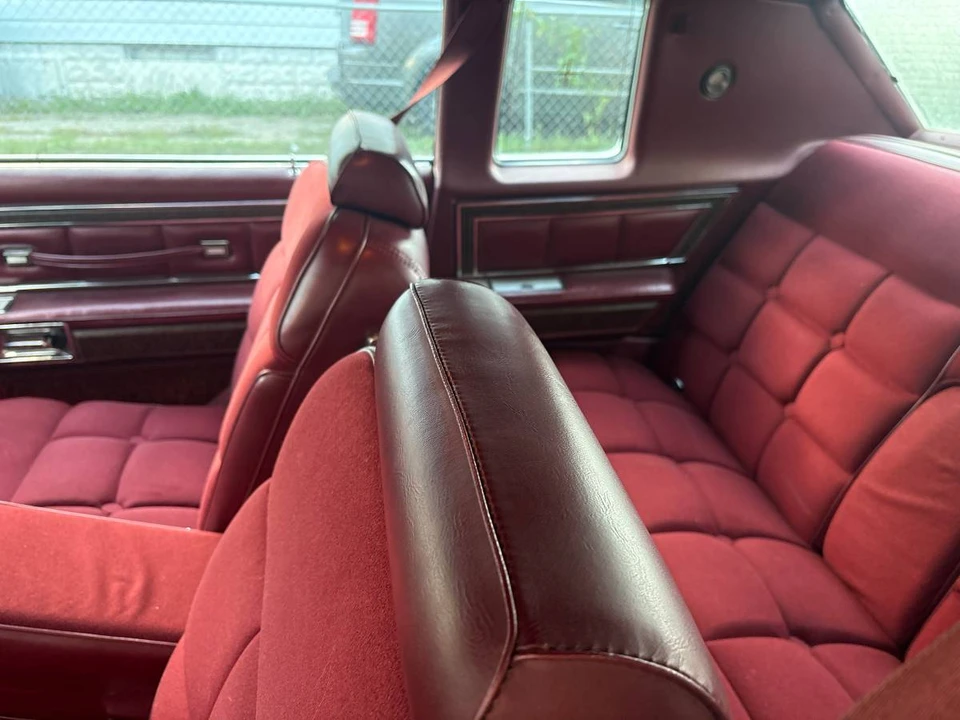 1976 Lincoln Continental 5th Gen - Image 7 of 8