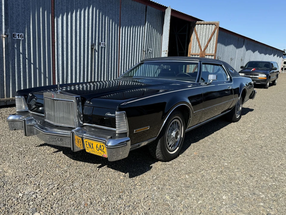 1976 Lincoln Continental Mark IV - Image 3 of 31