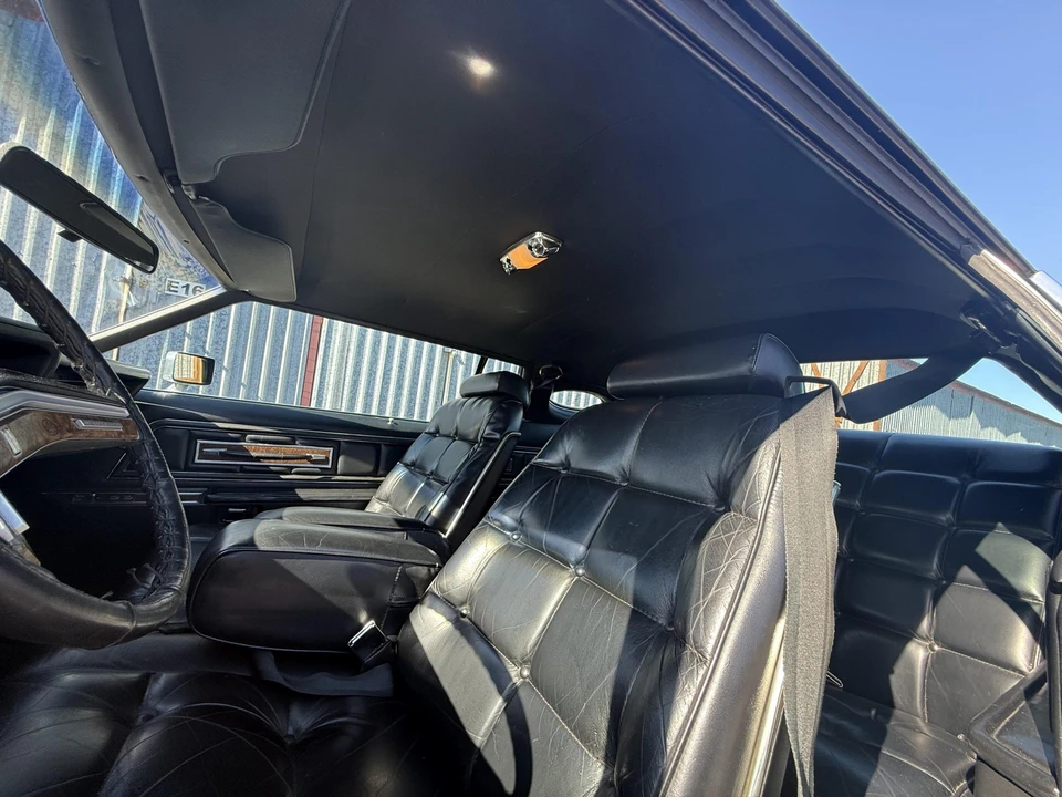 1976 Lincoln Continental Mark IV - Image 23 of 31