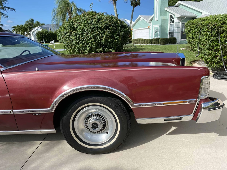 1976 Lincoln Continental 5th Gen - Image 13 of 31