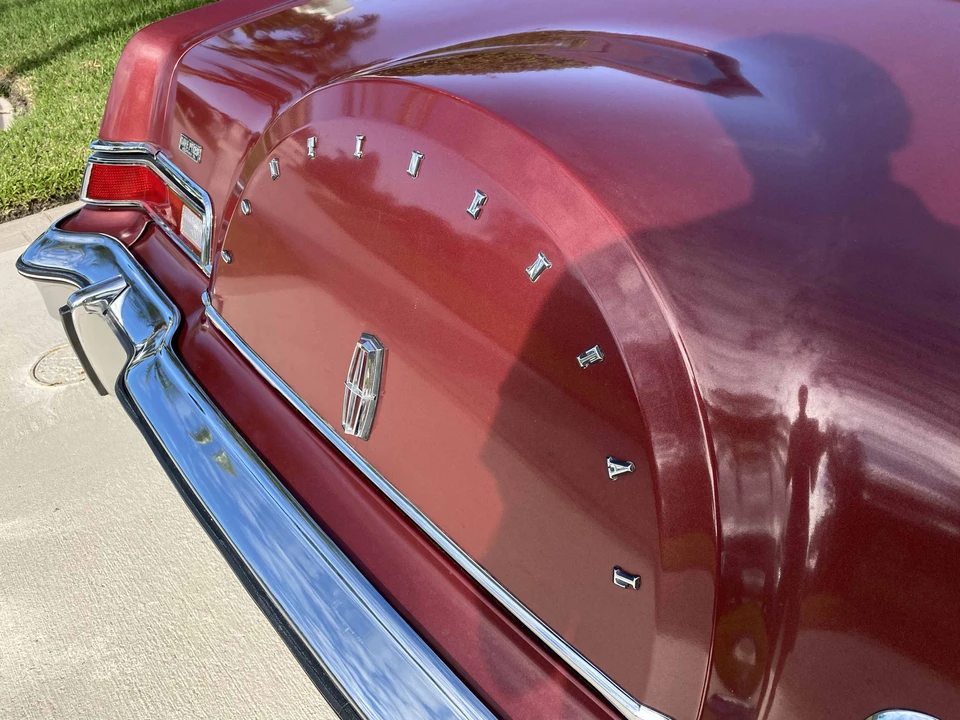 1976 Lincoln Continental 5th Gen - Image 24 of 31