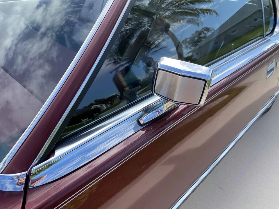 1976 Lincoln Continental 5th Gen - Image 10 of 31