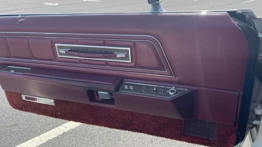 1976 Lincoln Continental Mark IV - Image 4 of 21