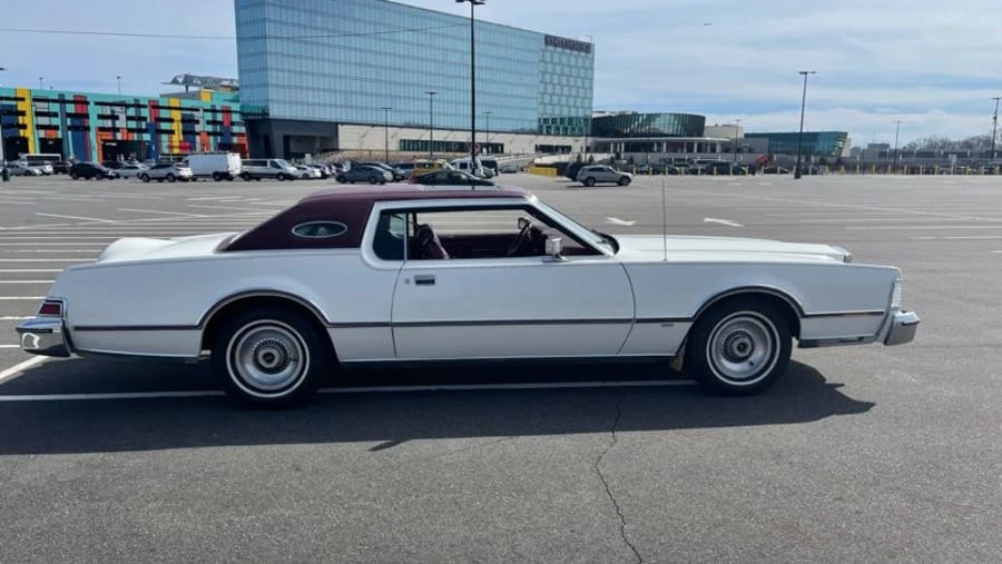 1976 Lincoln Continental Mark IV - Image 20 of 21