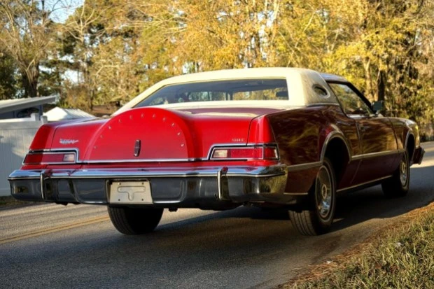 1976 Lincoln Continental Mark IV - Image 2 of 8