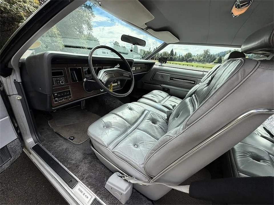 1976 Lincoln Continental Mark IV - Image 21 of 31