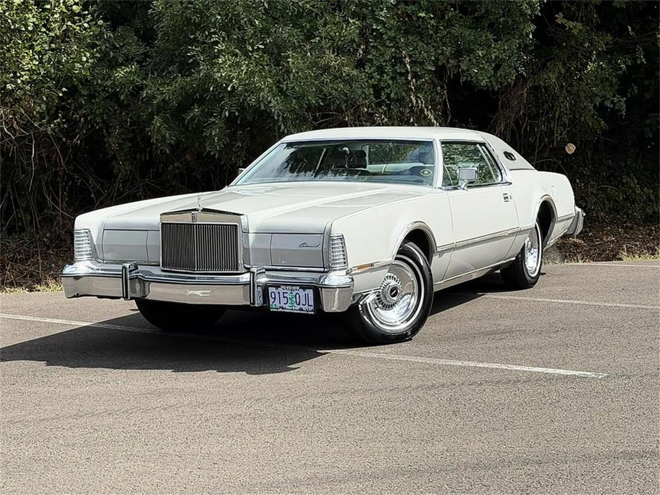 1976 Lincoln Continental Mark IV - Image 6 of 31