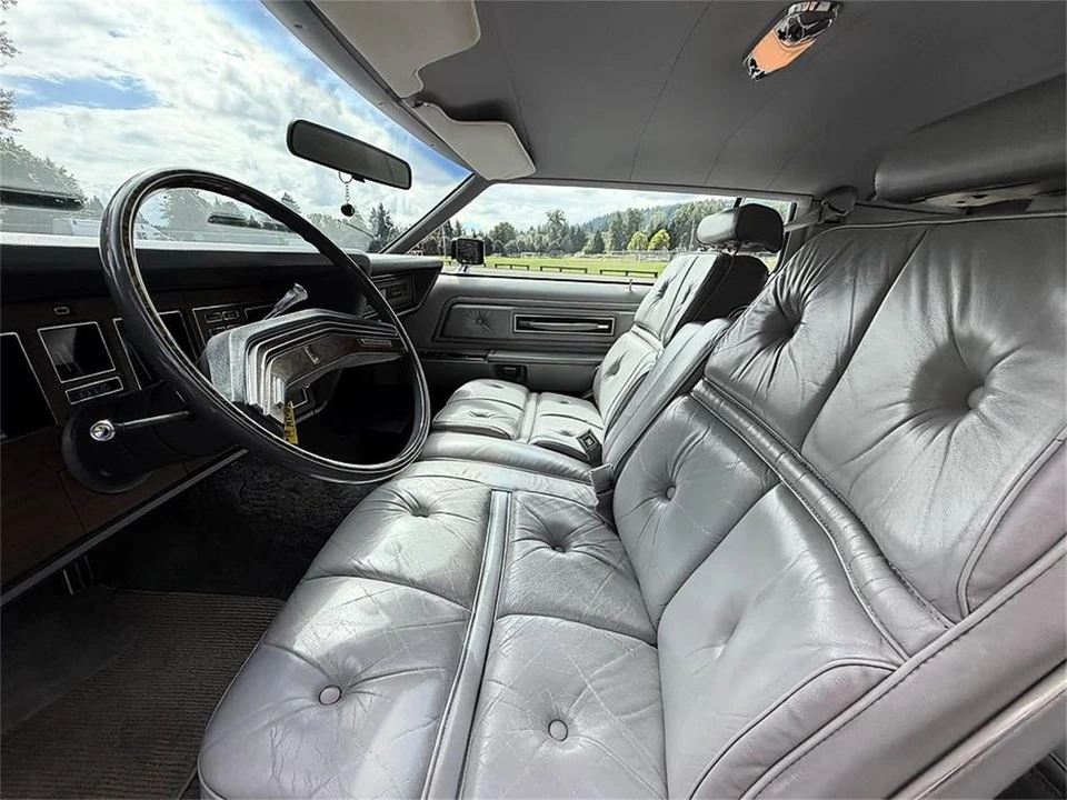 1976 Lincoln Continental Mark IV - Image 20 of 31