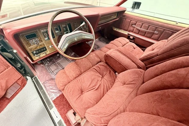 1976 Lincoln Continental Mark IV - Image 5 of 9