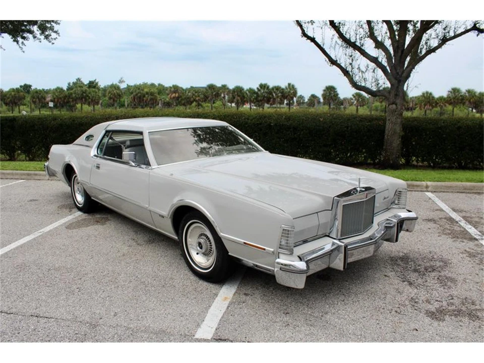 1976 Lincoln Continental Mark IV - Image 22 of 31