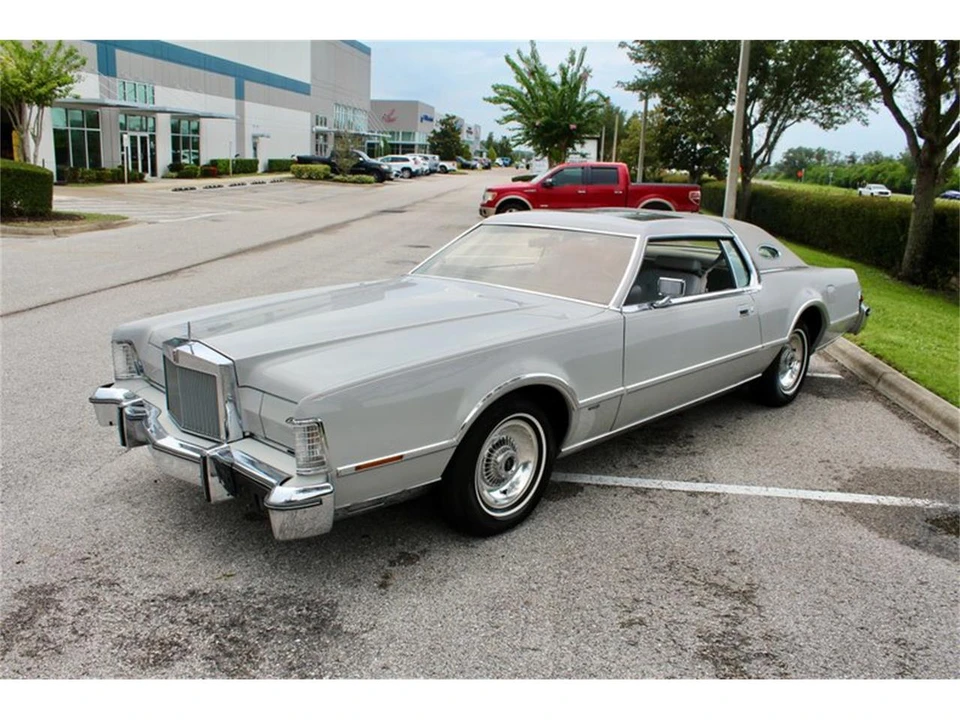 1976 Lincoln Continental Mark IV - Image 25 of 31