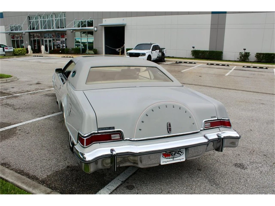 1976 Lincoln Continental Mark IV - Image 30 of 31
