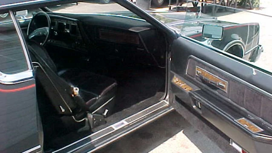 1976 Lincoln Continental Mark IV - Image 8 of 29