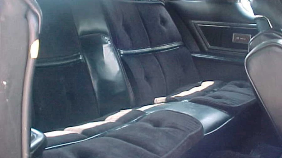 1976 Lincoln Continental Mark IV - Image 9 of 29