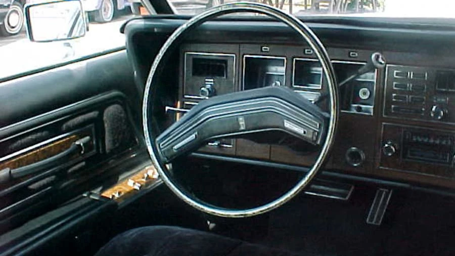 1976 Lincoln Continental Mark IV - Image 6 of 29