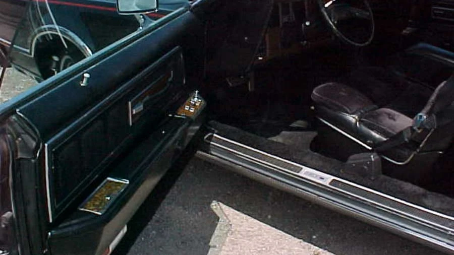 1976 Lincoln Continental Mark IV - Image 20 of 29