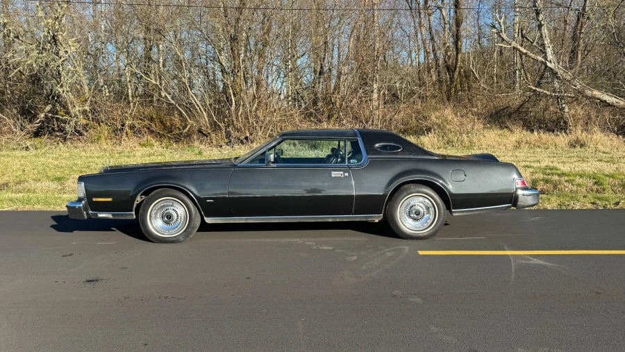 1976 Lincoln Continental Mark IV - Image 2 of 14