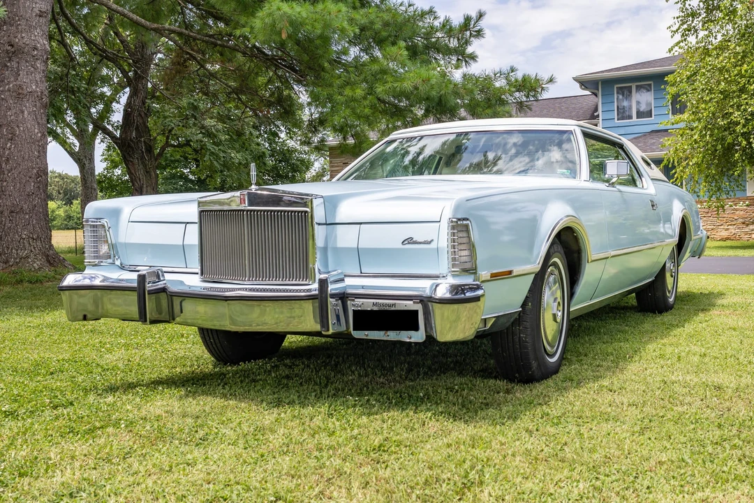 1976 Lincoln Continental Mark IV - Image 2 of 31