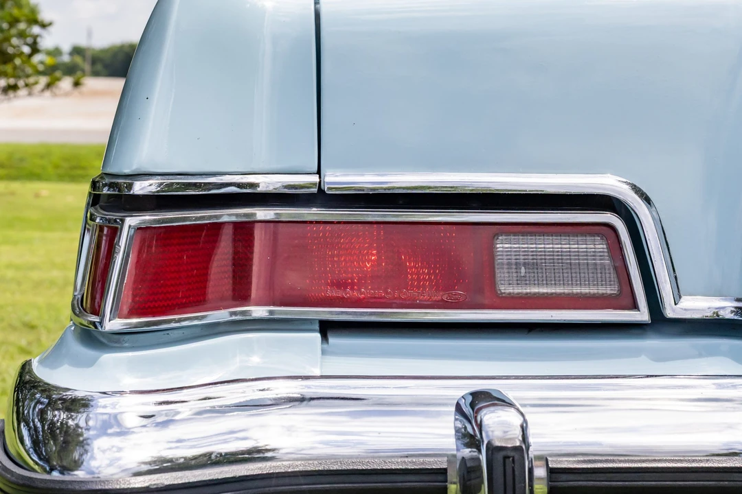1976 Lincoln Continental Mark IV - Image 15 of 31